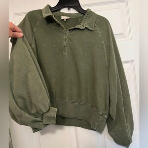 Sage Collared Top with balloon sleeves